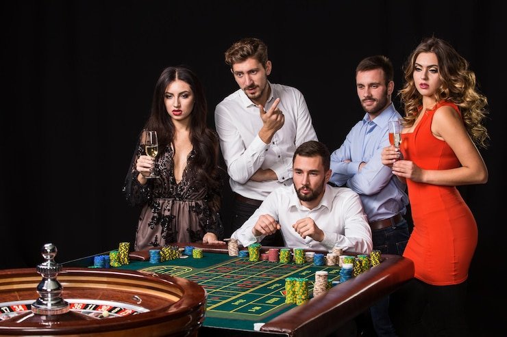Tampilan Live Roulette di aplikasi rabat4d dengan dealer profesional dan roda casino
